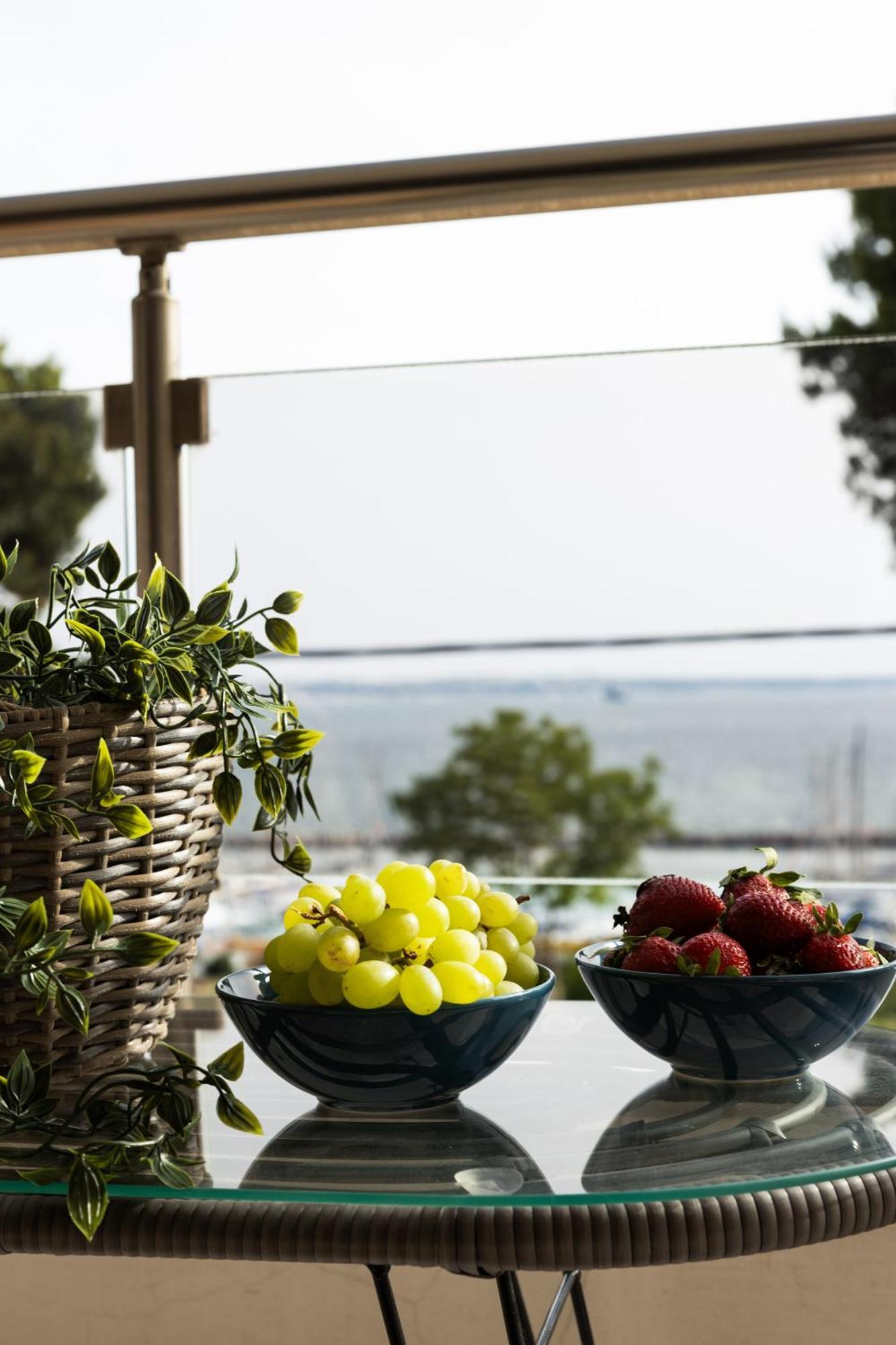Champagne Sea View Apartment By Binobi! Szaloniki Kültér fotó