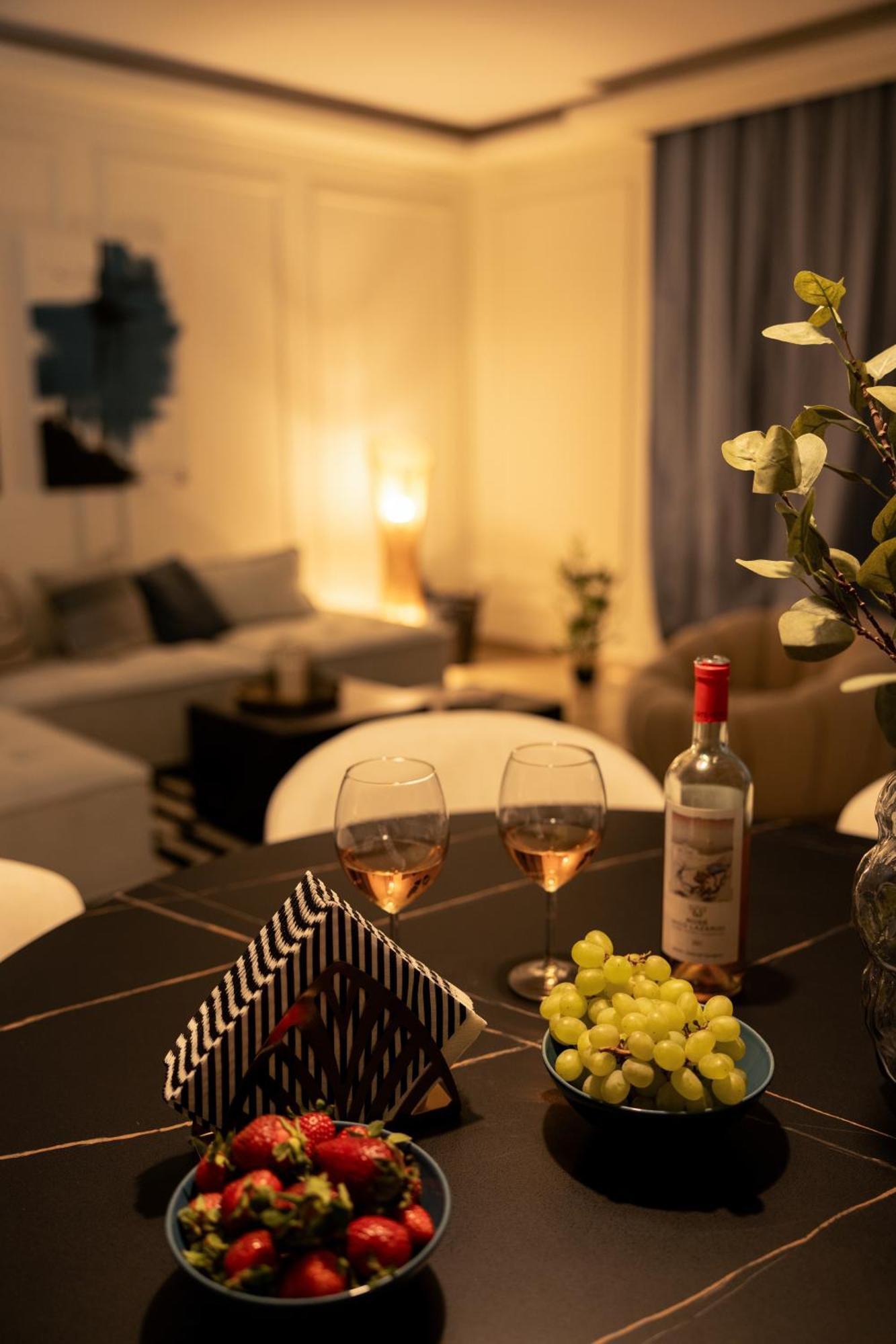 Champagne Sea View Apartment By Binobi! Szaloniki Kültér fotó